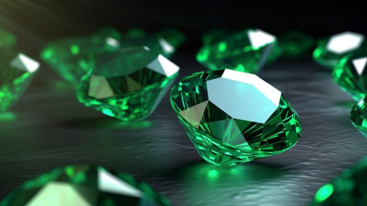 How to Choose High-Quality Green Lab Grown Diamonds for Your Jewelry Business